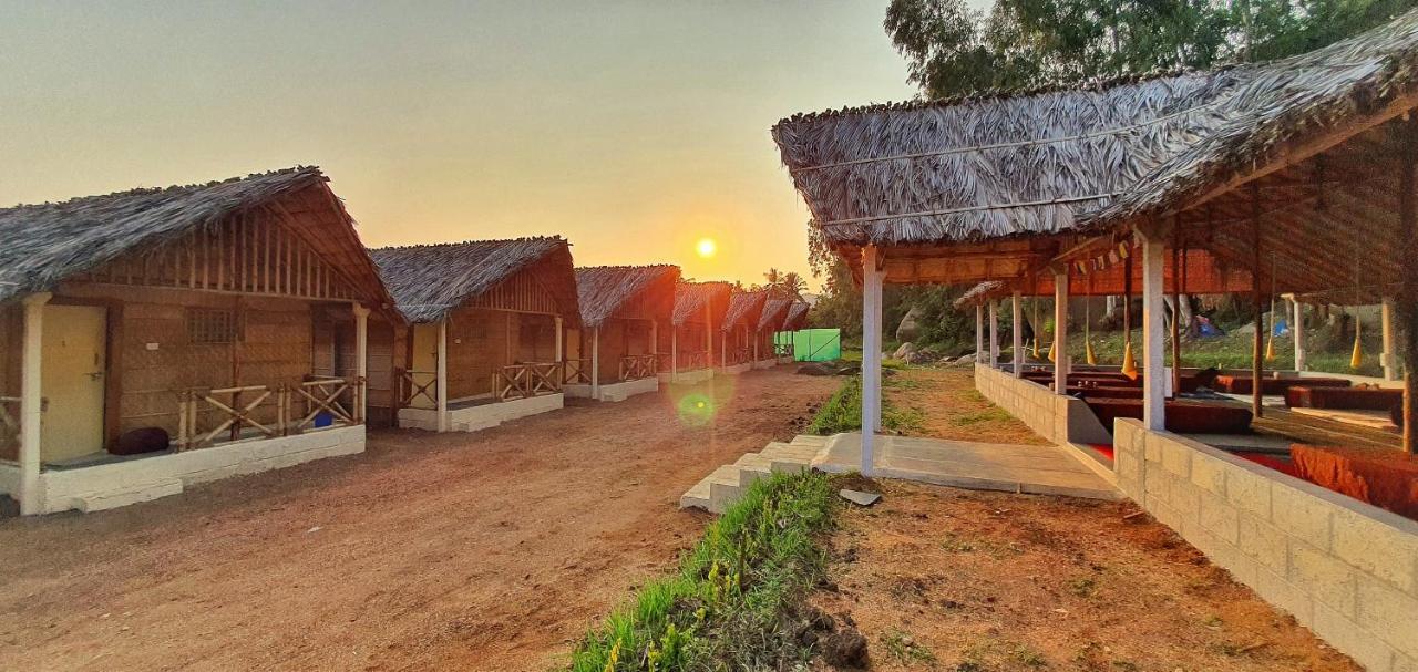 Hotel Lazy Panda à Hampi Extérieur photo